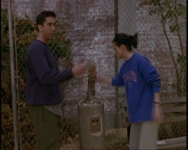 KMP-DVD0345.jpg KMP-DVD0345.jpg