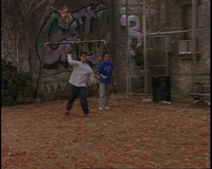 KMP-DVD0380.jpg KMP-DVD0380.jpg
