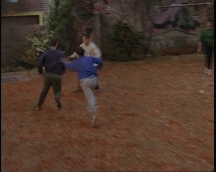 KMP-DVD0409.jpg KMP-DVD0409.jpg