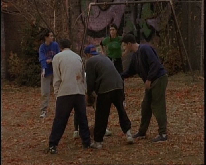 KMP-DVD0538.jpg KMP-DVD0538.jpg