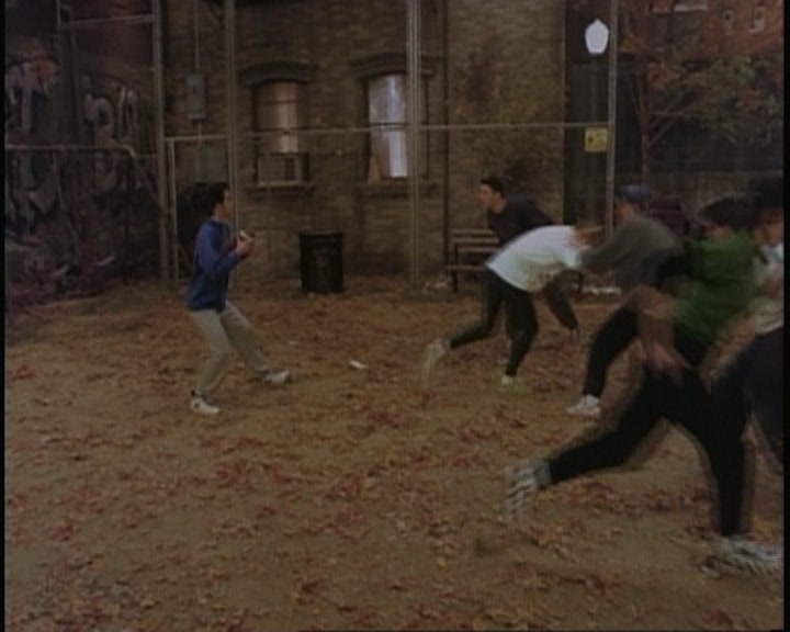 KMP-DVD0585.jpg KMP-DVD0585.jpg