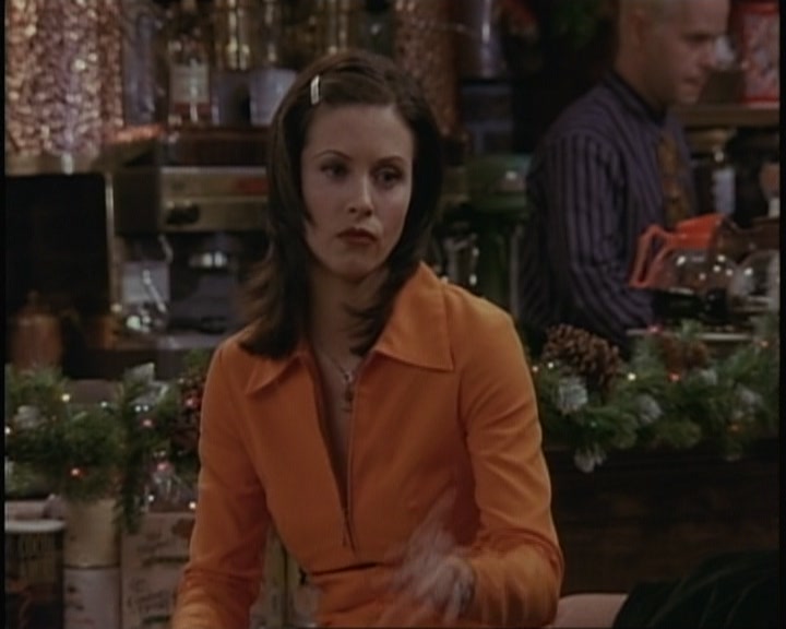KMP-DVD0738.jpg KMP-DVD0738.jpg