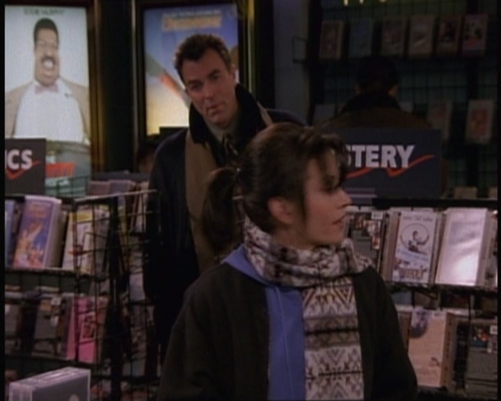 KMP-DVD0029.jpg KMP-DVD0029.jpg