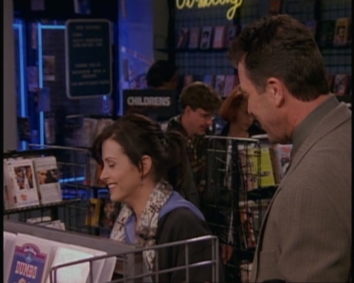 KMP-DVD0082.jpg KMP-DVD0082.jpg