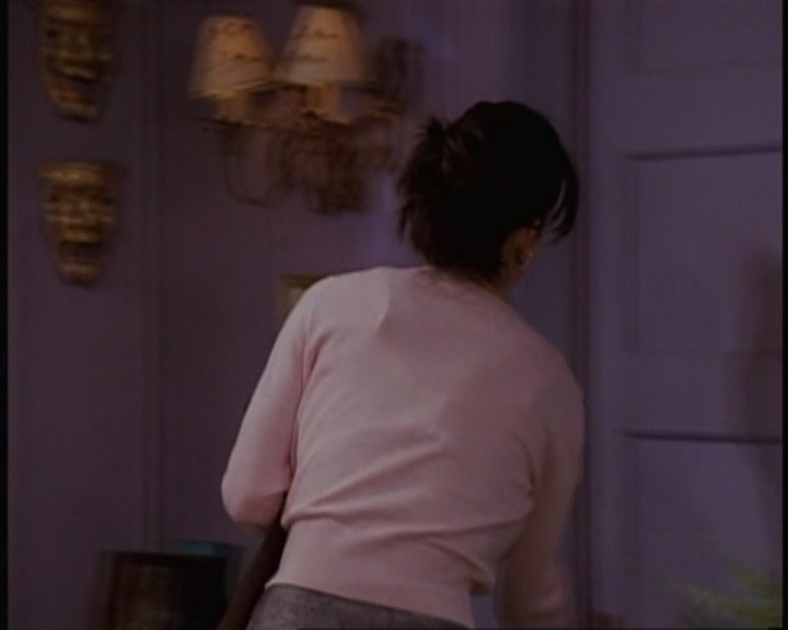 KMP-DVD0344.jpg KMP-DVD0344.jpg