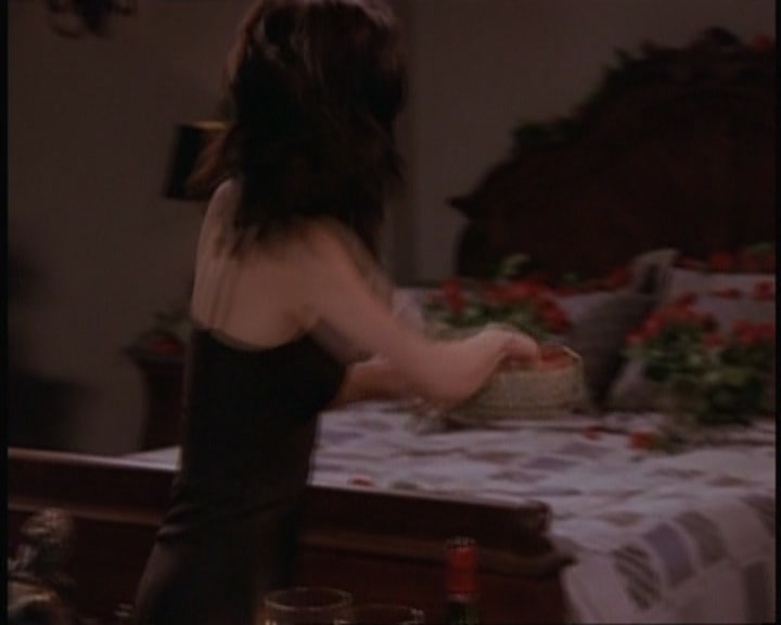 KMP-DVD0360.jpg KMP-DVD0360.jpg