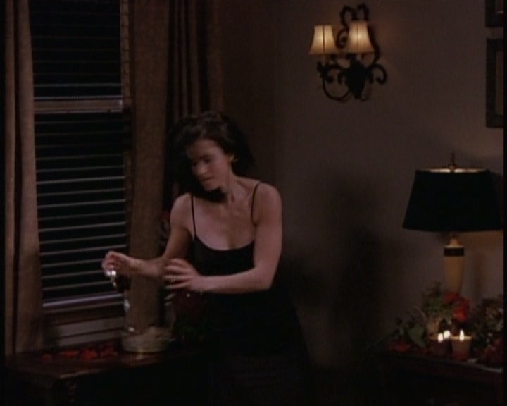 KMP-DVD0393.jpg KMP-DVD0393.jpg