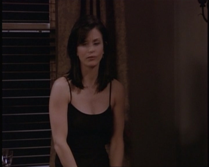 KMP-DVD0415.jpg KMP-DVD0415.jpg
