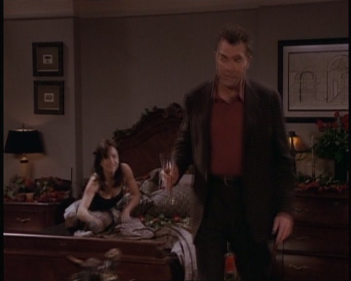 KMP-DVD0440.jpg KMP-DVD0440.jpg