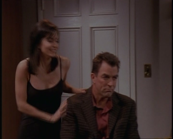 KMP-DVD0456.jpg KMP-DVD0456.jpg
