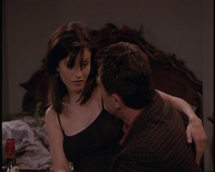KMP-DVD0469.jpg KMP-DVD0469.jpg