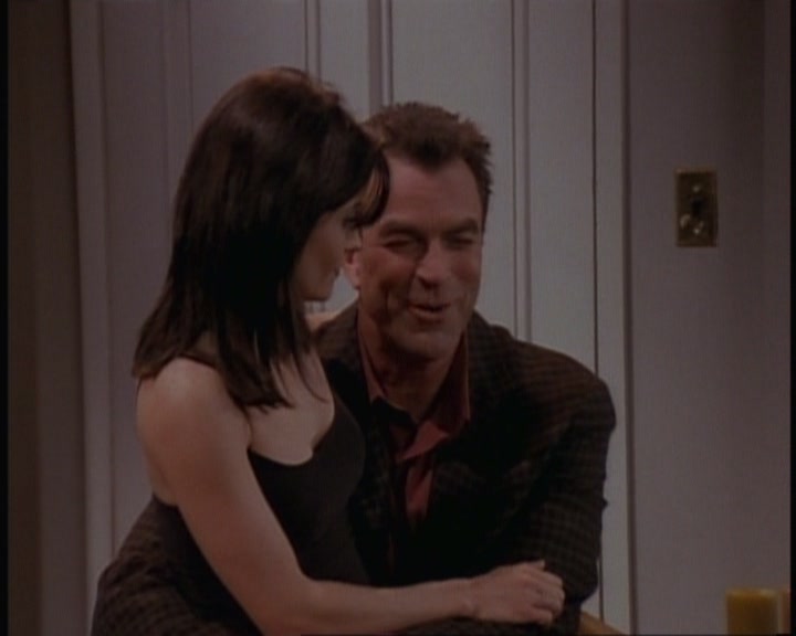 KMP-DVD0474.jpg KMP-DVD0474.jpg