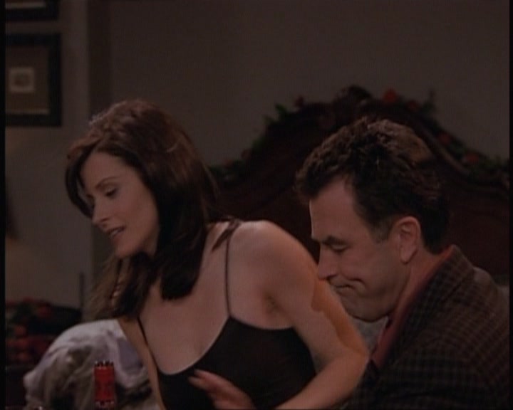 KMP-DVD0478.jpg KMP-DVD0478.jpg