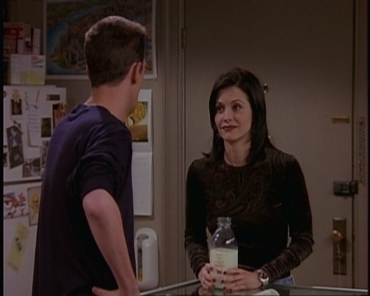 KMP-DVD0793.jpg KMP-DVD0793.jpg
