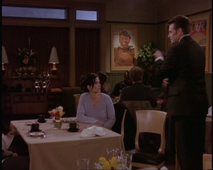 KMP-DVD1074.jpg KMP-DVD1074.jpg