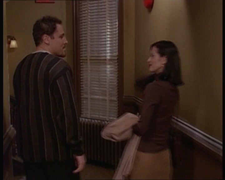 KMP-DVD0382.jpg KMP-DVD0382.jpg