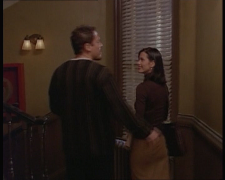KMP-DVD0385.jpg KMP-DVD0385.jpg
