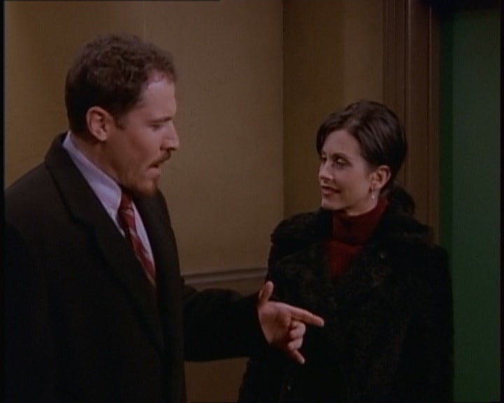 KMP-DVD0417.jpg KMP-DVD0417.jpg