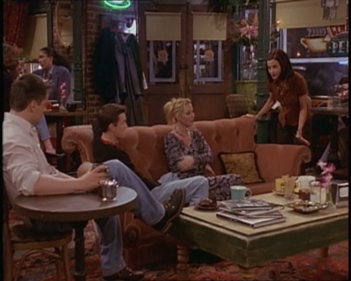 KMP-DVD0524.jpg KMP-DVD0524.jpg