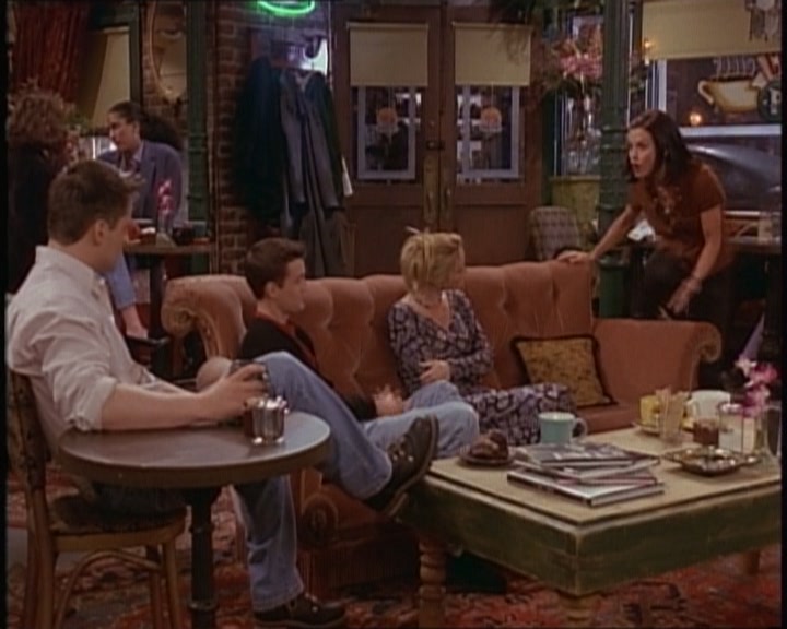 KMP-DVD0527.jpg KMP-DVD0527.jpg