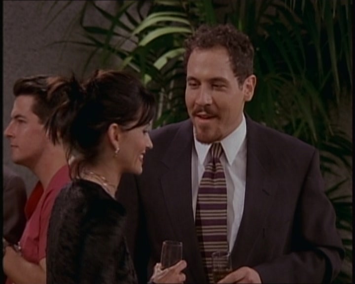 KMP-DVD0619.jpg KMP-DVD0619.jpg