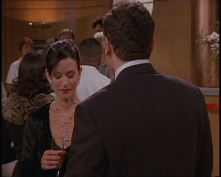 KMP-DVD0629.jpg KMP-DVD0629.jpg