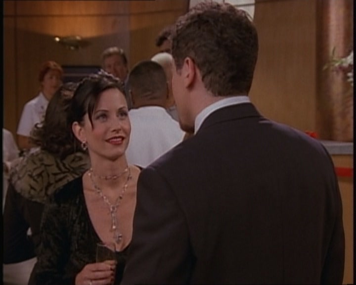KMP-DVD0634.jpg KMP-DVD0634.jpg