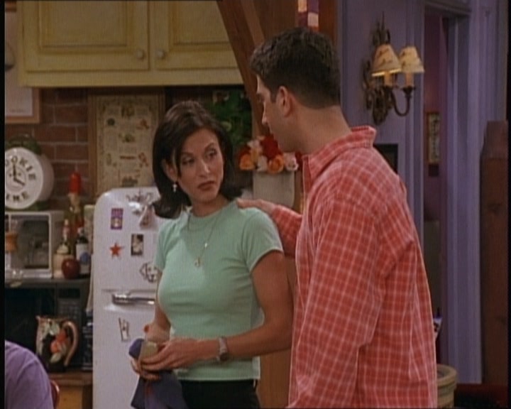 KMP-DVD0717.jpg KMP-DVD0717.jpg