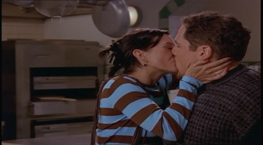 KMP-DVD0443.jpg KMP-DVD0443.jpg