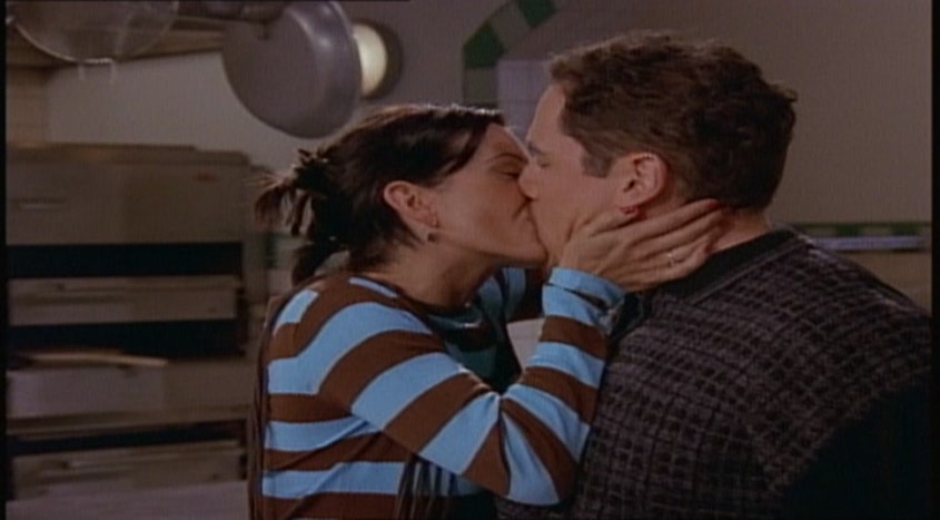 KMP-DVD0444.jpg KMP-DVD0444.jpg