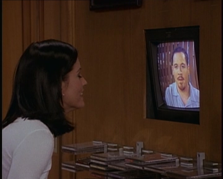 KMP-DVD1039.jpg KMP-DVD1039.jpg