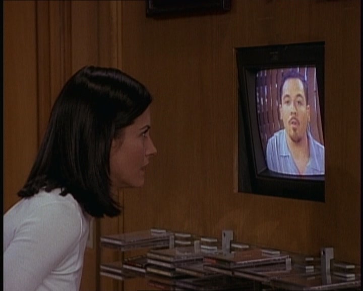 KMP-DVD1048.jpg KMP-DVD1048.jpg