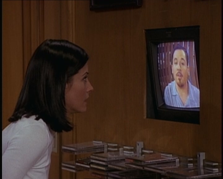 KMP-DVD1049.jpg KMP-DVD1049.jpg