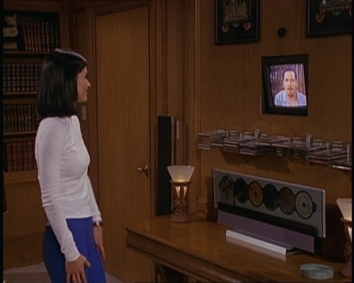 KMP-DVD1064.jpg KMP-DVD1064.jpg