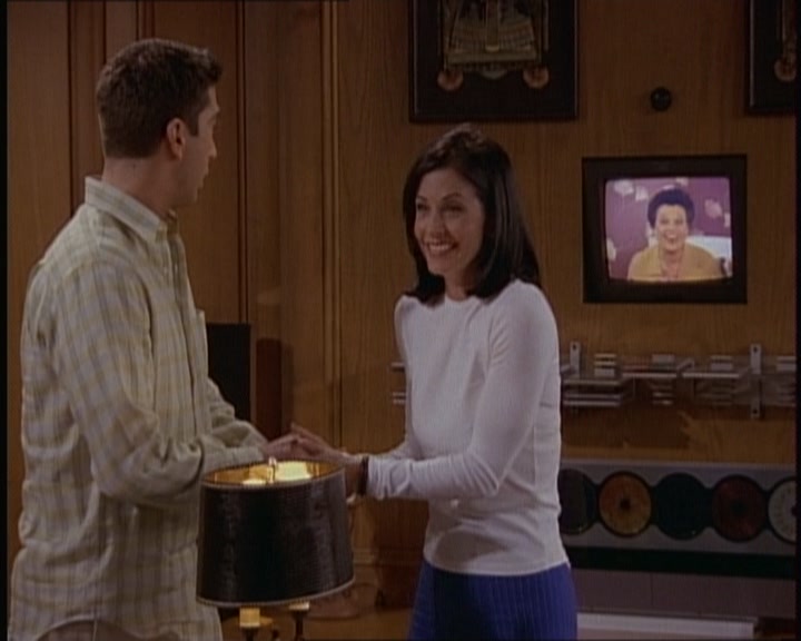 KMP-DVD1098.jpg KMP-DVD1098.jpg