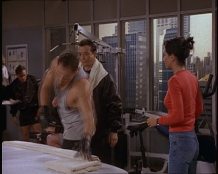 KMP-DVD1526.jpg KMP-DVD1526.jpg