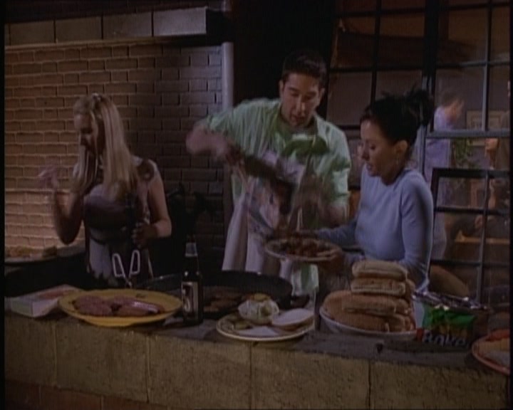 KMP-DVD1743.jpg KMP-DVD1743.jpg