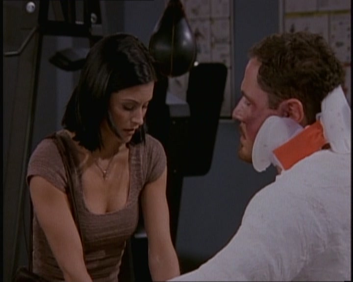KMP-DVD1802.jpg KMP-DVD1802.jpg