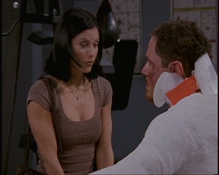 KMP-DVD1805.jpg KMP-DVD1805.jpg