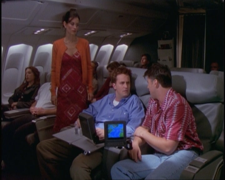 KMP-DVD0417.jpg KMP-DVD0417.jpg