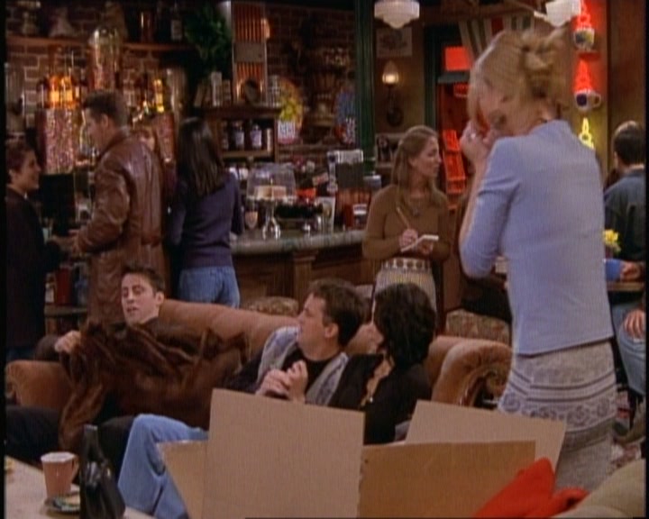 KMP-DVD0636.jpg KMP-DVD0636.jpg