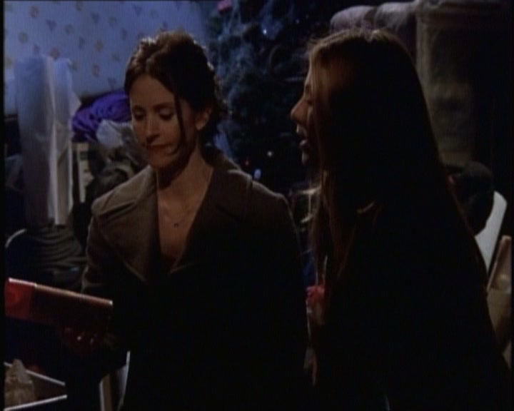 KMP-DVD0712.jpg KMP-DVD0712.jpg