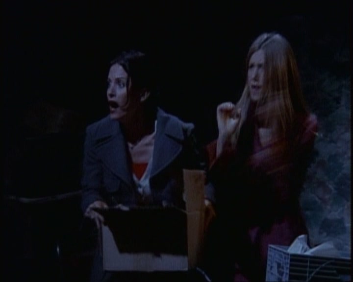 KMP-DVD0723.jpg KMP-DVD0723.jpg