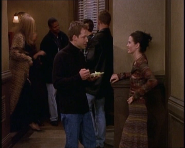 KMP-DVD0262.jpg KMP-DVD0262.jpg