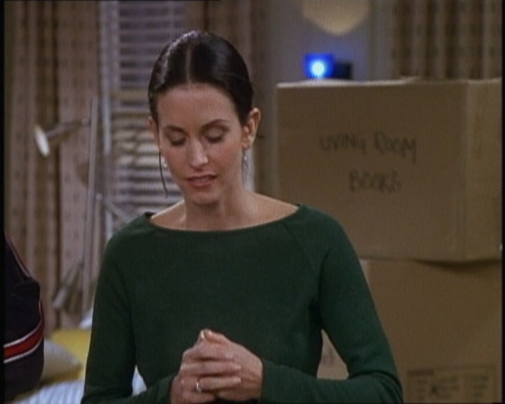 KMP-DVD0424.jpg