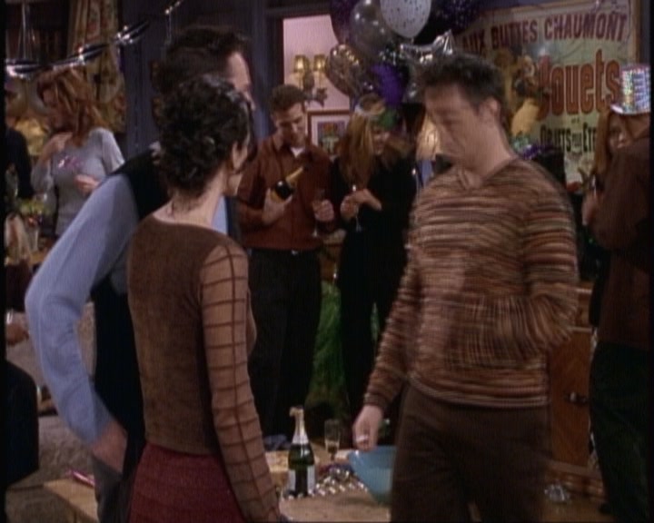 KMP-DVD0792.jpg KMP-DVD0792.jpg