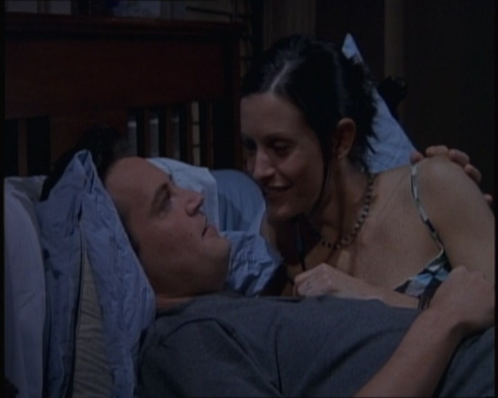 KMP-DVD0359.jpg KMP-DVD0359.jpg