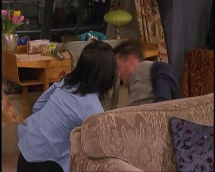 KMP-DVD0688.jpg KMP-DVD0688.jpg