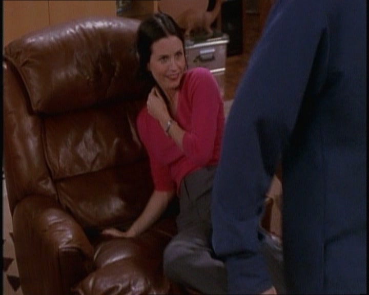 KMP-DVD0832.jpg