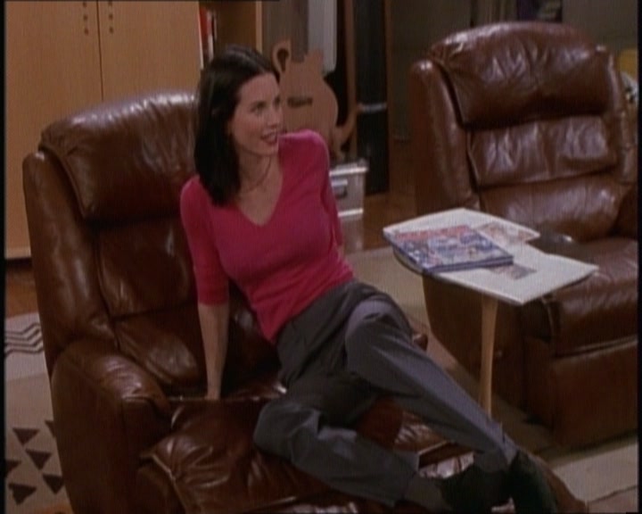 KMP-DVD0833.jpg
